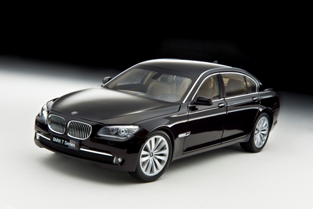 Model: BMW 750 Li (F02) Colour: Ruby Black Delivery: Q3 2010